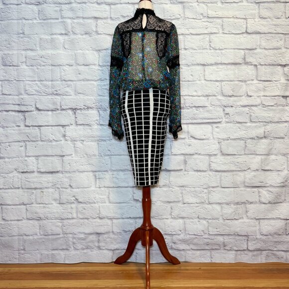 Anna Sui Black Floral Lace Top - Picture 6 of 7